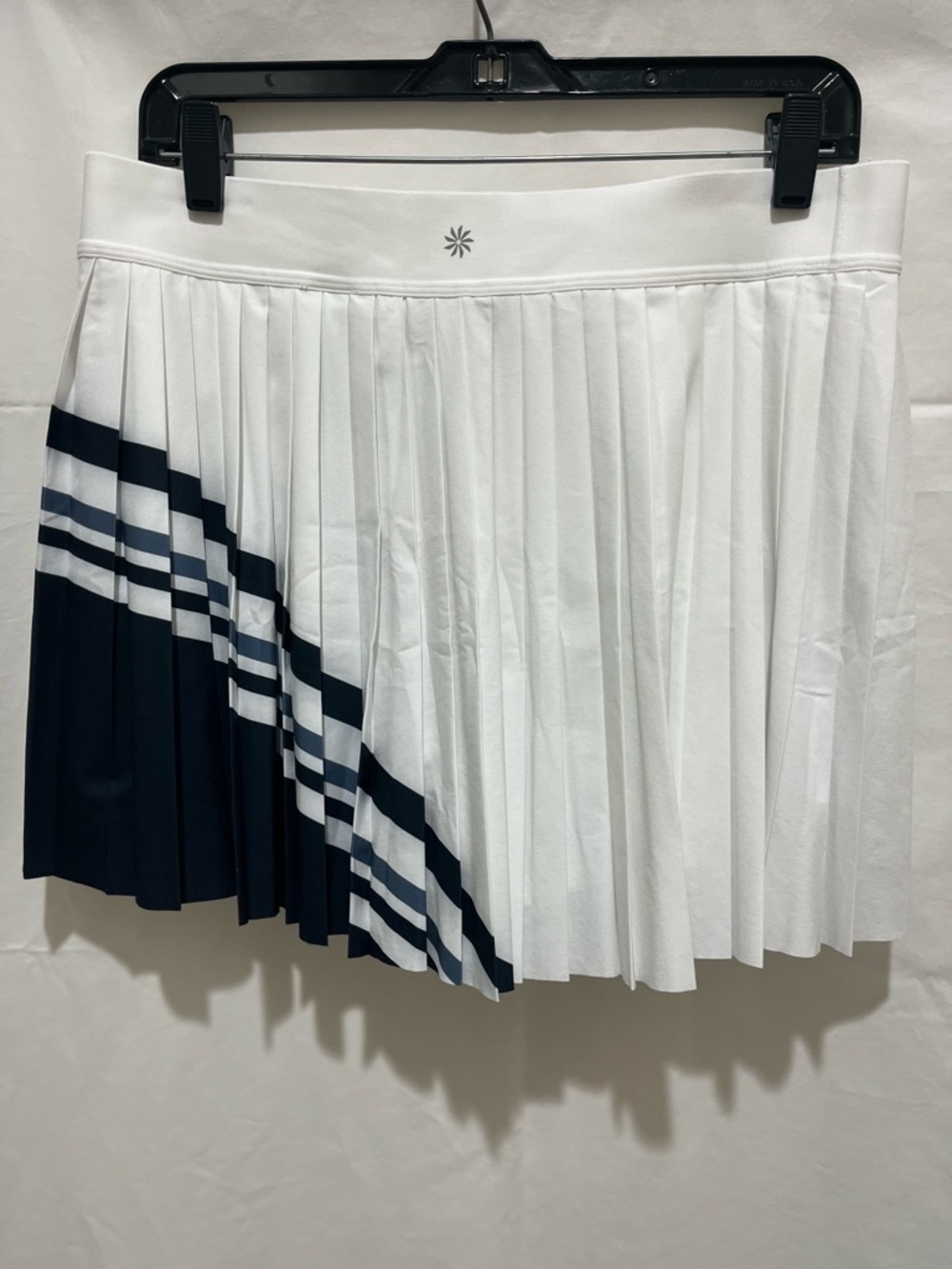 Athleta Navy and White Pleated Athletic Skirt nwt - Picture 3 of 6